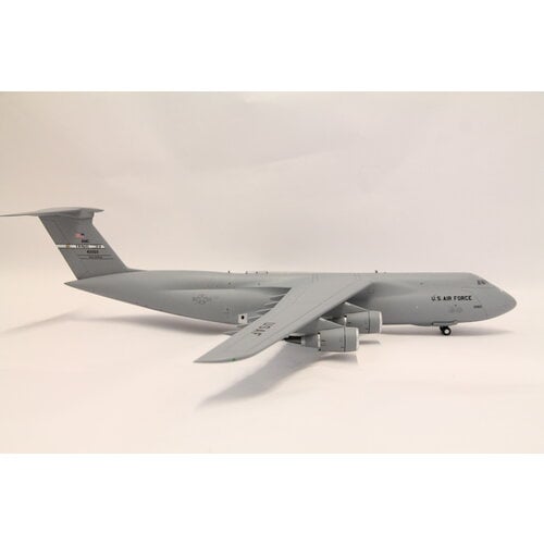 Gemini Jets 1:200 United States Air Force (USAF) Lockheed C-5M Super Galaxy