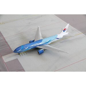 JC Wings 1:200 Malaysia Airlines "Freedom of Space” B777-200