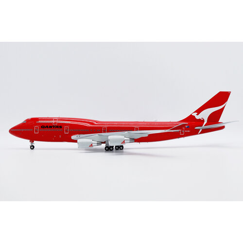 JC Wings 1:200 Qantas "All Red" B747-400
