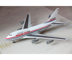 1:200 Boeing House Color Boeing 747SP N747SP JC Wings LH2458