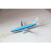 1:200 KLM B737-300