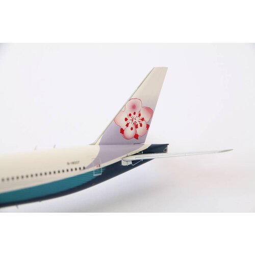 JC Wings 1:200 China Airlines B777-300