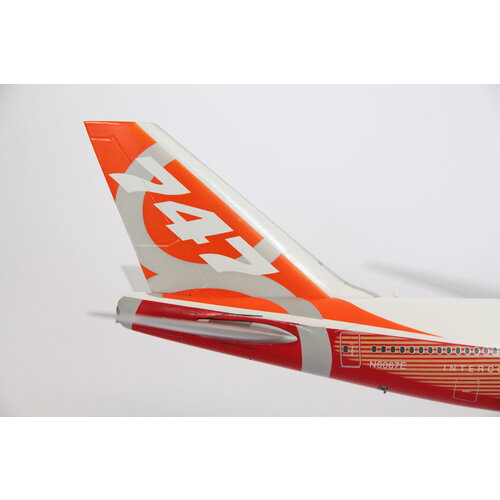 JC Wings 1:200 Boeing House Color B747-8i