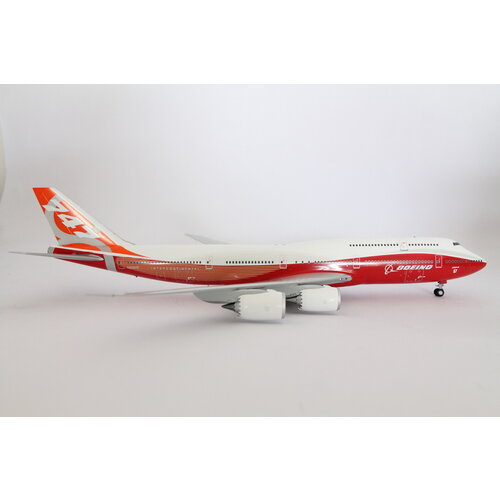 JC Wings 1:200 Boeing House Color B747-8i