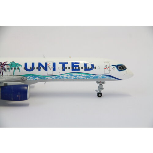 JC Wings 1:200 United Airlines "Her Art Here - California" B757-200