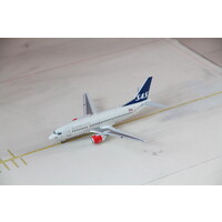 1:200 SAS Scandinavian Airlines B737-500