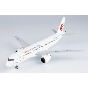 NG Model 1:200 China Eastern Comac C919
