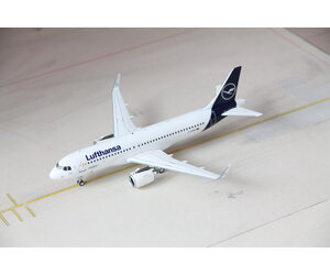 1:200 Lufthansa Airbus A320 neoD-AINN J Fox Models JF-A320-032