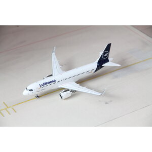 JFox 1:200 Lufthansa A320neo