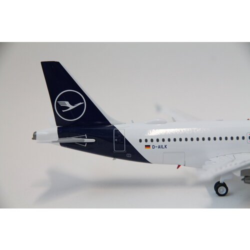 JFox 1:200 Lufthansa A319