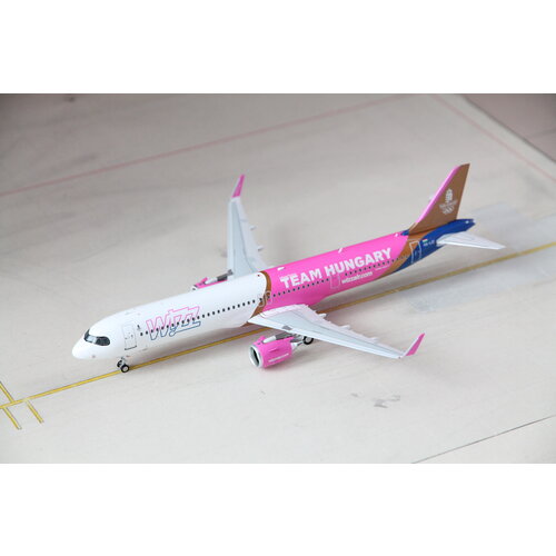 Inflight 1:200 Wizz Air "Team Hungary" A321neo Inflight 1:200 Wizz Air "Team Hungary" A321neo