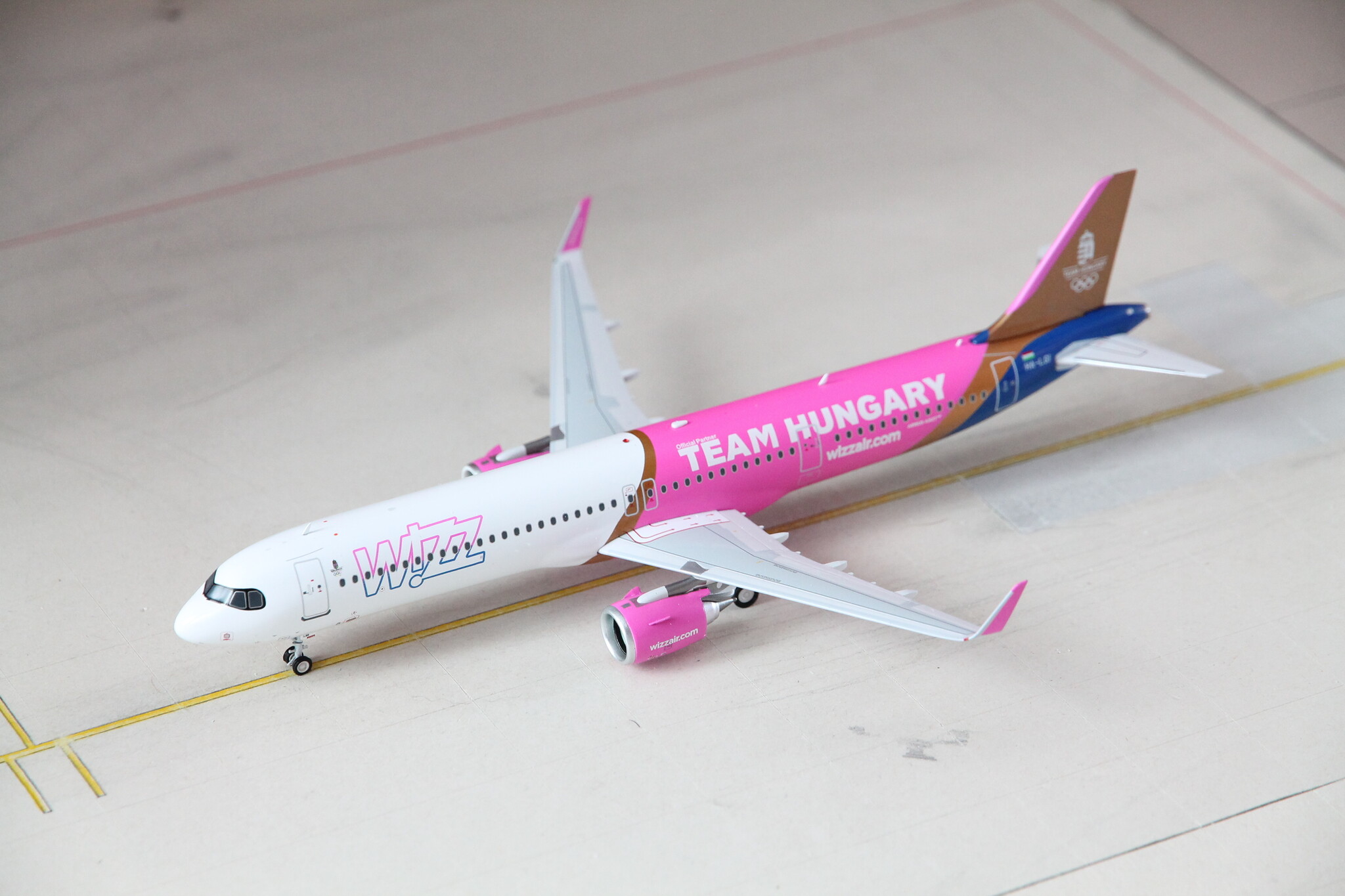 1:200 Wizz Air 