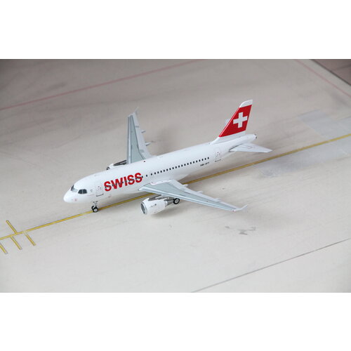 JFox 1:200 Swiss A319