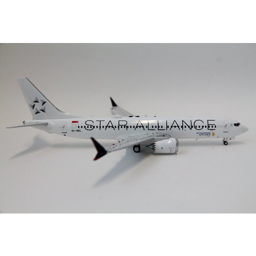 JFox 1:200 Singapore Airlines "Star Alliance" B737-MAX 8