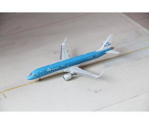 jc-wings-1200-klm-100-embraer-