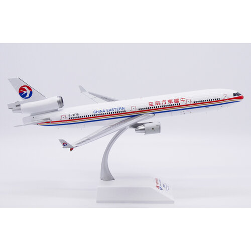 JC Wings 1:200 China Eastern Airlines MD-11