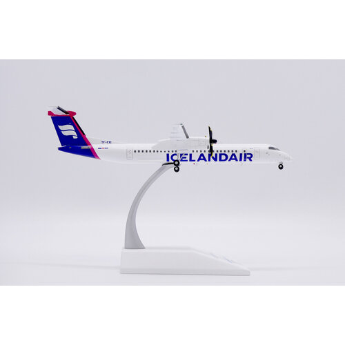 JC Wings 1:200 Icelandair Bombardier Dash 8-Q400