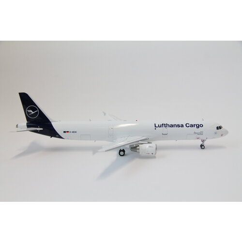 JFox 1:200 Lufthansa Cargo A321