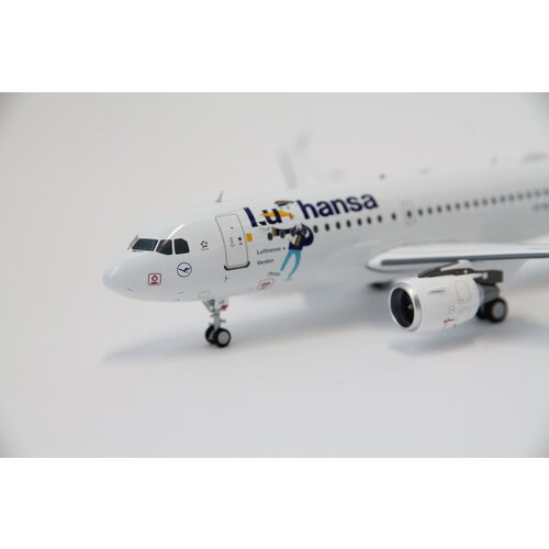 JFox 1:200 Lufthansa "Lu The Duck" A319