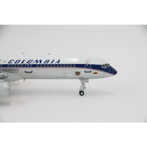 1:200 Avianca Colombia "80 Years" B757-200
