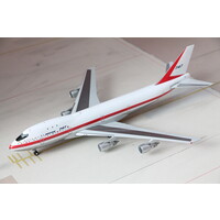 1:200 Boeing House Color B747-100