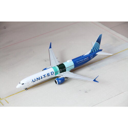 NG Model 1:200 United Airlines "ecoDemonstrator Explorer" B737-MAX 10 NG Model 1:200 United Airlines "ecoDemonstrator Explorer" B737-MAX 10