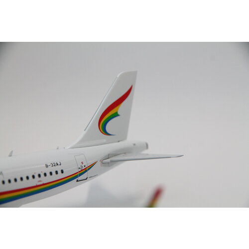 Aviation 200 1:200 Tibet Airlines A319