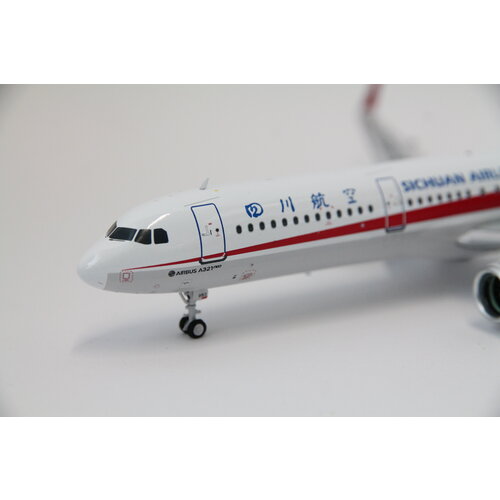 Aviation 200 1:200 Sichuan Airlines A321neo