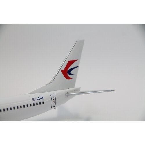 Aviation 200 1:200 China Eastern B737-800