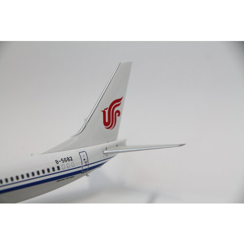 Aviation 200 1:200 Air China B737-800