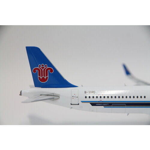 Aviation 200 1:200 China Southern A321neo