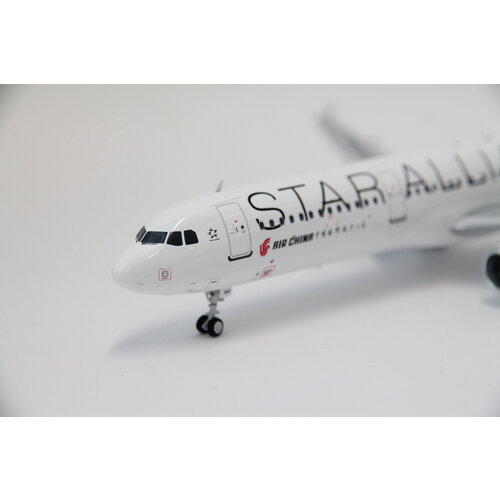 Aviation 200 1:200 Air China "Star Alliance" A321