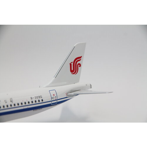 Aviation 200 1:200 Air China A320neo