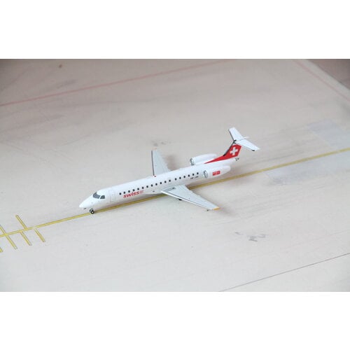 JC Wings 1:200 Swiss ERJ-145LU