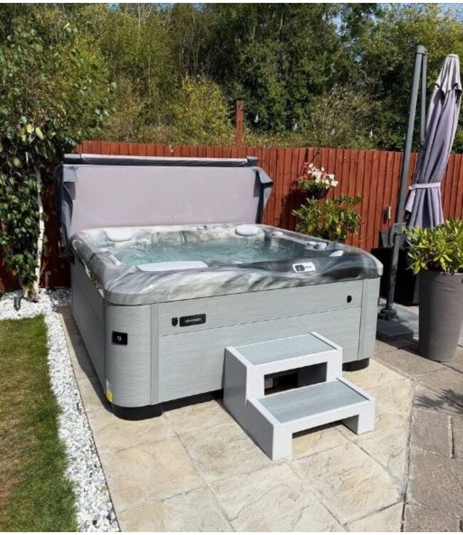 Luxe spa - Model Cypress