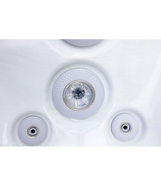 Luxe Spa - Model Harmony