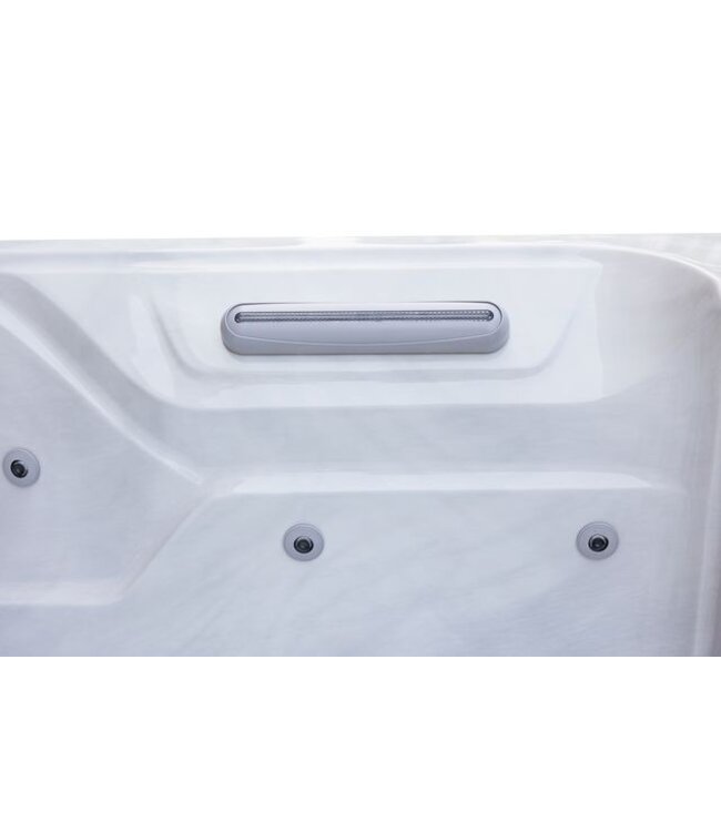 Luxe Spa - Model Harmony