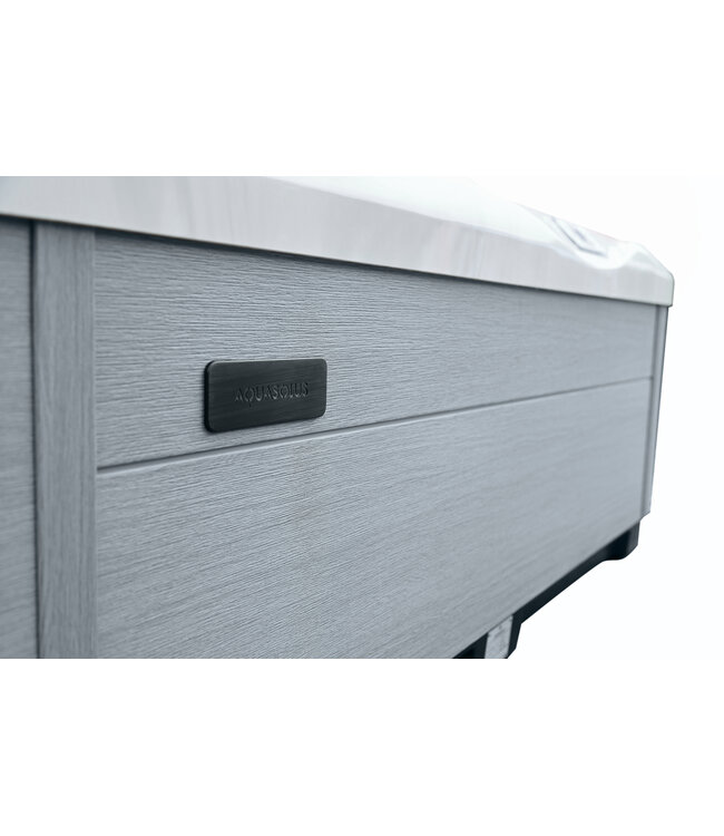 Luxe Spa - Model Sierra