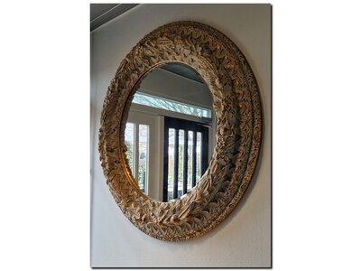 Made in France Round Laurel wreath mirror