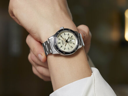 Seiko Style 60's Presage SSA447J1