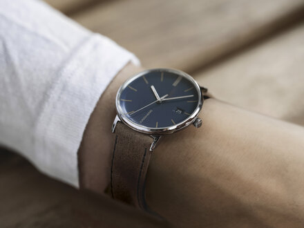 Junghans Form Damen 47/4255.00 Junghans Form Damen 47/4255.00