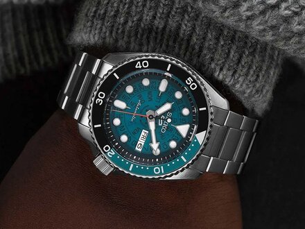 Seiko 5 Sports automatic SRPJ45K1