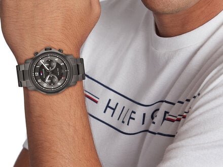 Tommy Hilfiger Wesley Dual Time grey 42mm TH1710628