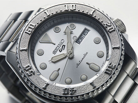 Seiko 5 sports automatic SRPE71K1