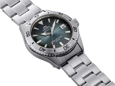 Orient Sports Diver Design 40 RA-AC0Q13E