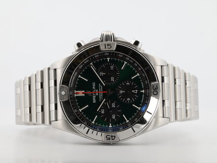 Breitling Breitling Chronomat B01 AB0134 Green Dail 01/2024 Good Condition Full Set