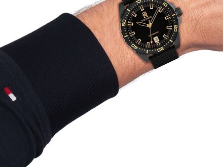 Tommy Hilfiger TH85 Carbon zwart horloge 42mm TH1792159