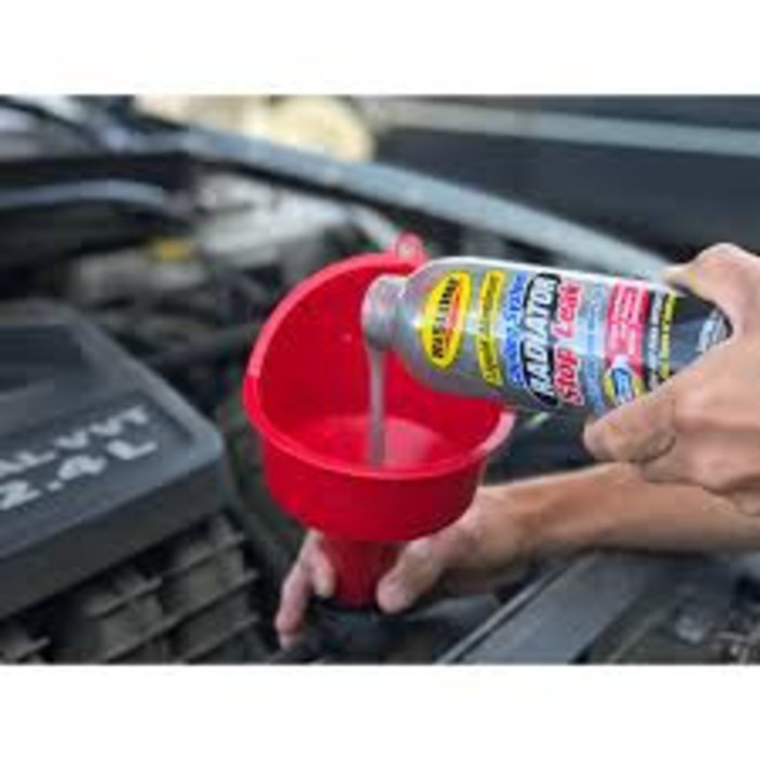 Rislone Vloeibaar aluminium bij koelsysteem lekkage