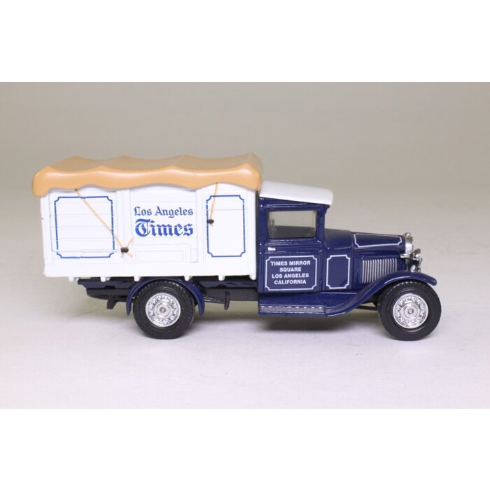 Matchbox Collectibles Power of The Press - YPP 05 - 1932 Ford AA Truck "The LA Times"