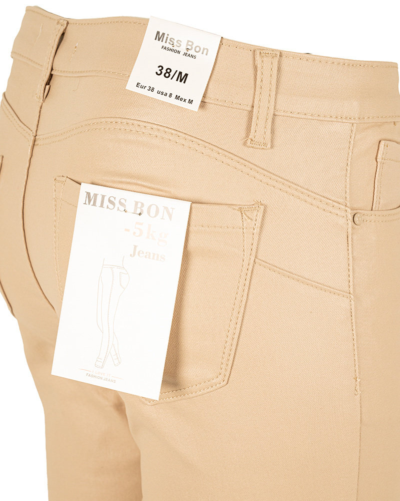 Beige push-up waxbroek van Miss Bon